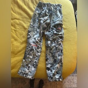 Sitka youth pants medium